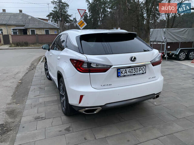 Белый Лексус РХ, объемом двигателя 2 л и пробегом 52 тыс. км за 38000 $, фото 39 на Automoto.ua