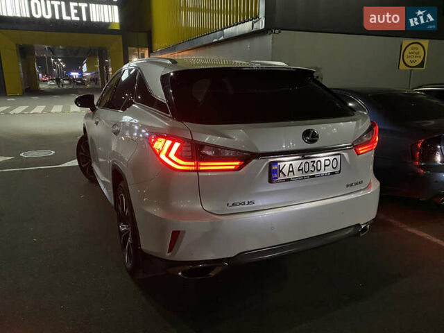Білий Лексус РХ, об'ємом двигуна 2 л та пробігом 52 тис. км за 42500 $, фото 38 на Automoto.ua