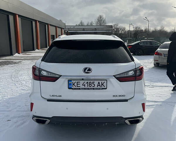 Белый Лексус РХ, объемом двигателя 2 л и пробегом 80 тыс. км за 36000 $, фото 6 на Automoto.ua