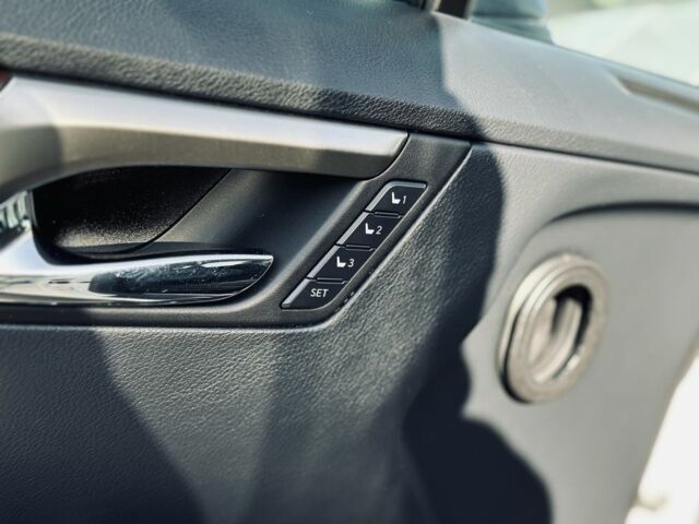 Білий Лексус РХ, об'ємом двигуна 3.5 л та пробігом 125 тис. км за 33999 $, фото 20 на Automoto.ua