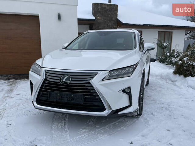 Белый Лексус РХ, объемом двигателя 2 л и пробегом 127 тыс. км за 28700 $, фото 2 на Automoto.ua