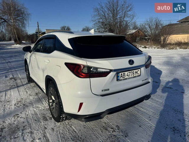 Білий Лексус РХ, об'ємом двигуна 3.46 л та пробігом 131 тис. км за 33500 $, фото 8 на Automoto.ua
