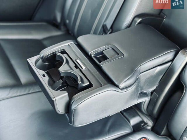 Білий Лексус РХ, об'ємом двигуна 3.46 л та пробігом 125 тис. км за 34000 $, фото 17 на Automoto.ua