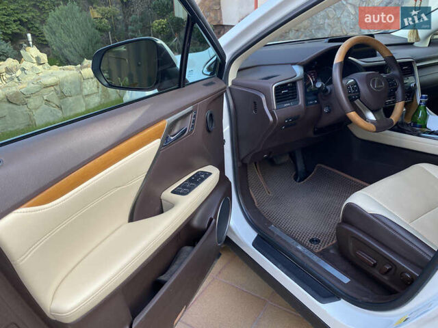 Белый Лексус РХ, объемом двигателя 3.46 л и пробегом 47 тыс. км за 36400 $, фото 8 на Automoto.ua