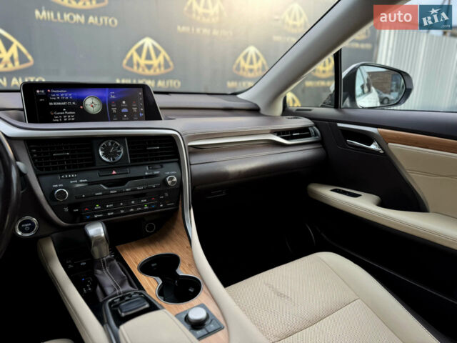 Білий Лексус РХ, об'ємом двигуна 3.46 л та пробігом 148 тис. км за 36800 $, фото 23 на Automoto.ua