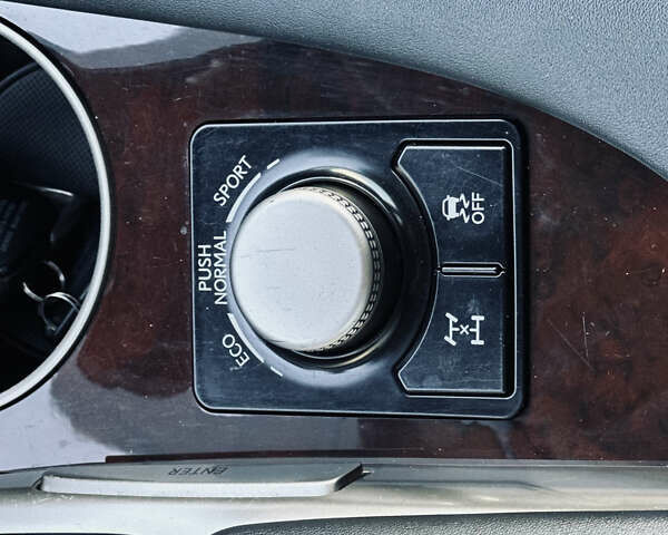 Білий Лексус РХ, об'ємом двигуна 3.46 л та пробігом 125 тис. км за 34000 $, фото 39 на Automoto.ua