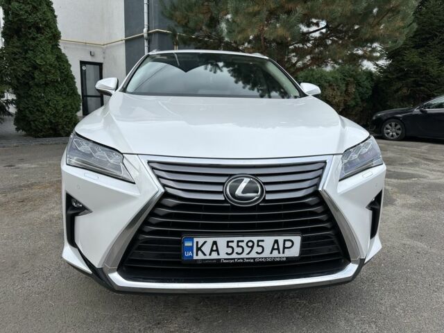 Лексус РХ 2018 в Кельменцах на Automoto.ua Белый Лексус РХ, объемом двигателя 2 л и пробегом 155 тыс. км за 32500 $, фото 1 на Automoto.ua