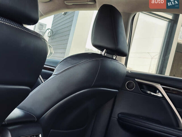 Білий Лексус РХ, об'ємом двигуна 3.46 л та пробігом 125 тис. км за 34000 $, фото 14 на Automoto.ua