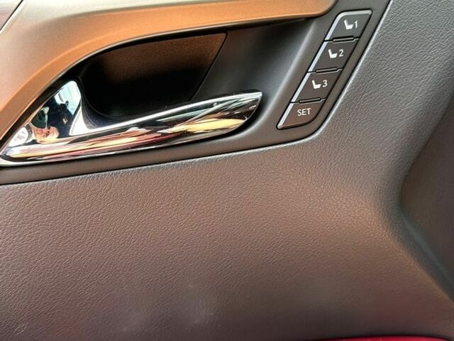 Білий Лексус РХ, об'ємом двигуна 3.46 л та пробігом 134 тис. км за 33500 $, фото 25 на Automoto.ua