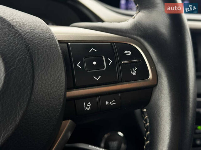 Білий Лексус РХ, об'ємом двигуна 2 л та пробігом 99 тис. км за 36500 $, фото 36 на Automoto.ua