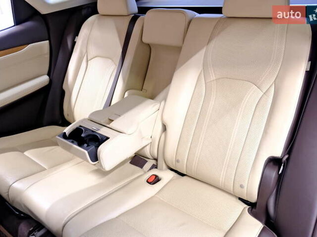 Белый Лексус РХ, объемом двигателя 3.46 л и пробегом 48 тыс. км за 36900 $, фото 38 на Automoto.ua