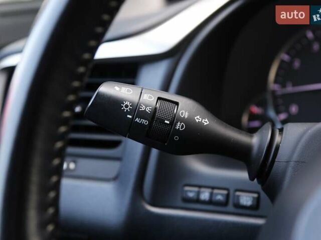 Білий Лексус РХ, об'ємом двигуна 2 л та пробігом 98 тис. км за 35000 $, фото 27 на Automoto.ua