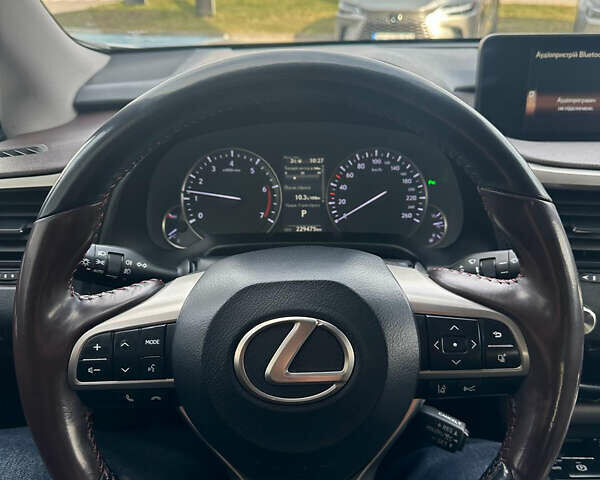Белый Лексус РХ, объемом двигателя 2 л и пробегом 230 тыс. км за 31000 $, фото 14 на Automoto.ua