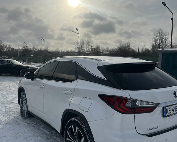 Белый Лексус РХ, объемом двигателя 2 л и пробегом 80 тыс. км за 36000 $, фото 4 на Automoto.ua