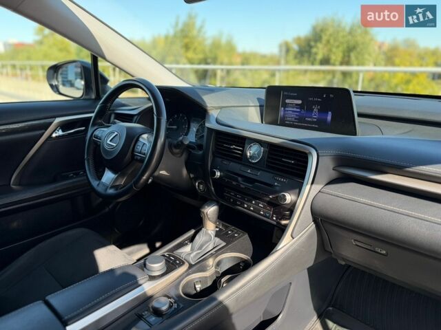 Белый Лексус РХ, объемом двигателя 2 л и пробегом 142 тыс. км за 29900 $, фото 36 на Automoto.ua