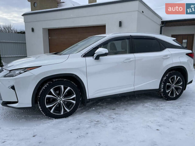 Белый Лексус РХ, объемом двигателя 2 л и пробегом 127 тыс. км за 28700 $, фото 4 на Automoto.ua