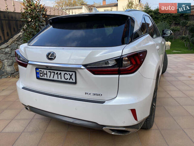 Белый Лексус РХ, объемом двигателя 3.46 л и пробегом 47 тыс. км за 36400 $, фото 4 на Automoto.ua