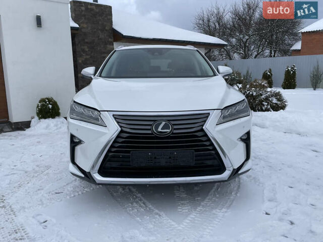 Белый Лексус РХ, объемом двигателя 2 л и пробегом 127 тыс. км за 28700 $, фото 1 на Automoto.ua