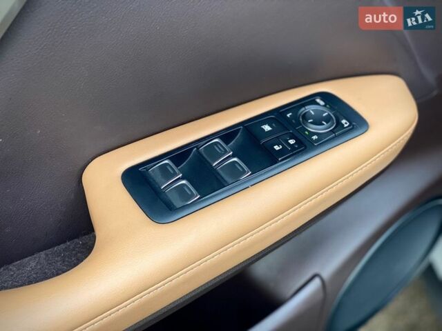 Білий Лексус РХ, об'ємом двигуна 2 л та пробігом 75 тис. км за 38000 $, фото 14 на Automoto.ua