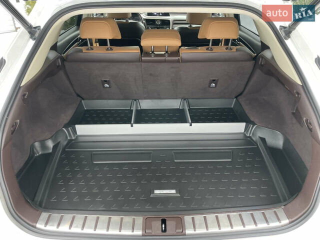 Белый Лексус РХ, объемом двигателя 2 л и пробегом 127 тыс. км за 28700 $, фото 31 на Automoto.ua