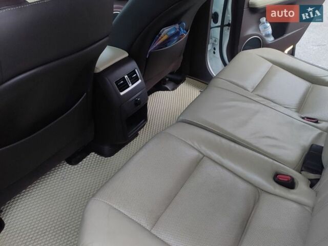 Білий Лексус РХ, об'ємом двигуна 3.46 л та пробігом 140 тис. км за 43500 $, фото 11 на Automoto.ua