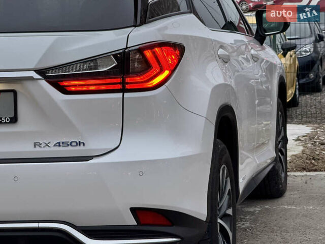 Белый Лексус РХ, объемом двигателя 3.5 л и пробегом 89 тыс. км за 39500 $, фото 94 на Automoto.ua