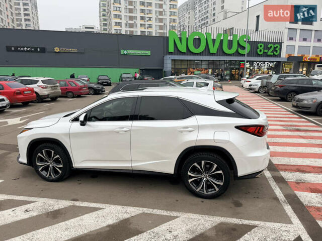 Белый Лексус РХ, объемом двигателя 3.46 л и пробегом 70 тыс. км за 36000 $, фото 6 на Automoto.ua