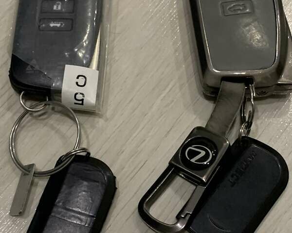 Лексус РХ 2019 у Дніпро (Дніпропетровську) на Automoto.ua Білий Лексус РХ, об'ємом двигуна 3.46 л та пробігом 122 тис. км за 38999 $, фото 74 на Automoto.ua