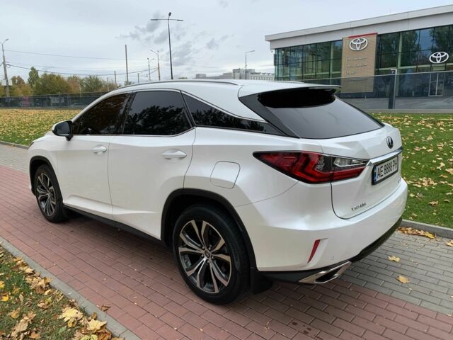 Лексус РХ 2019 у Дніпро (Дніпропетровську) на Automoto.ua Білий Лексус РХ, об'ємом двигуна 3.5 л та пробігом 122 тис. км за 38999 $, фото 3 на Automoto.ua