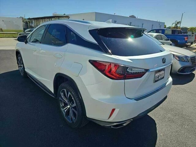 Белый Лексус РХ, объемом двигателя 3.5 л и пробегом 51 тыс. км за 22000 $, фото 2 на Automoto.ua