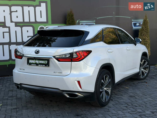 Білий Лексус РХ, об'ємом двигуна 2 л та пробігом 157 тис. км за 33000 $, фото 49 на Automoto.ua