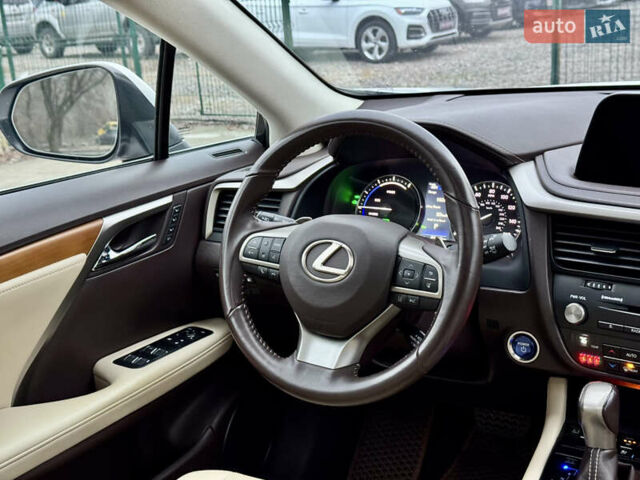 Белый Лексус РХ, объемом двигателя 3.5 л и пробегом 89 тыс. км за 39500 $, фото 22 на Automoto.ua