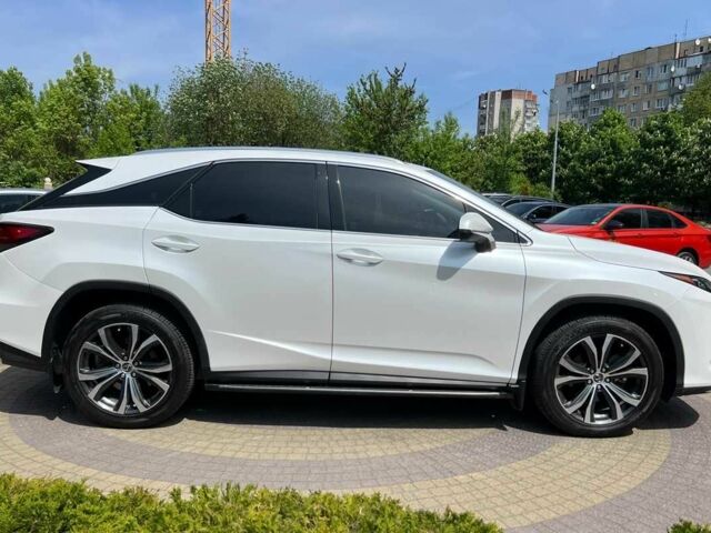 Білий Лексус РХ, об'ємом двигуна 2 л та пробігом 72 тис. км за 45900 $, фото 7 на Automoto.ua