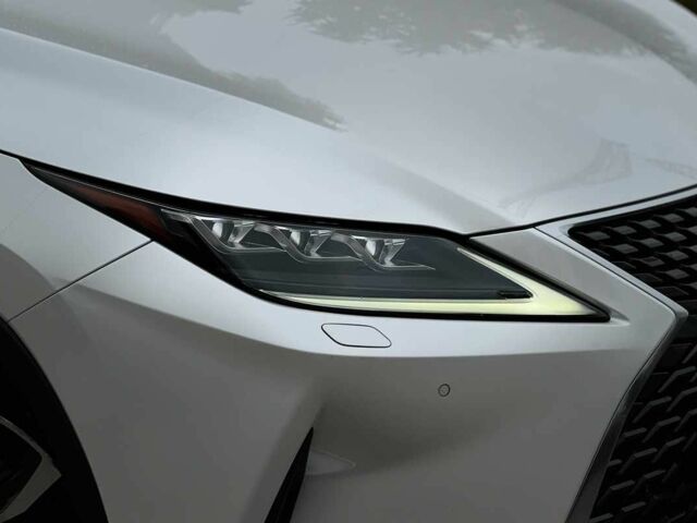 Белый Лексус РХ, объемом двигателя 2 л и пробегом 72 тыс. км за 46900 $, фото 23 на Automoto.ua