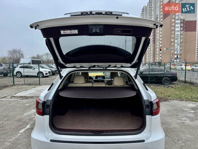 Белый Лексус РХ, объемом двигателя 3.5 л и пробегом 89 тыс. км за 39500 $, фото 30 на Automoto.ua