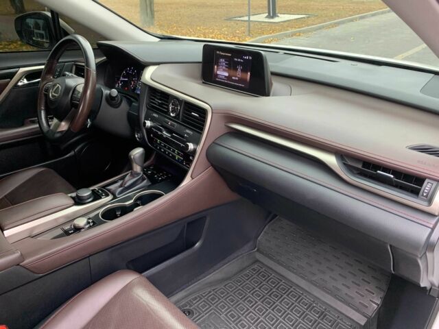 Лексус РХ 2019 у Дніпро (Дніпропетровську) на Automoto.ua Білий Лексус РХ, об'ємом двигуна 3.5 л та пробігом 122 тис. км за 38999 $, фото 13 на Automoto.ua