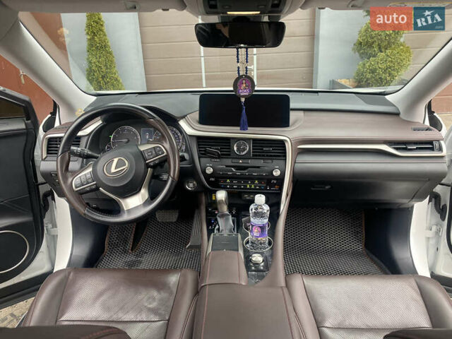 Белый Лексус РХ, объемом двигателя 3.46 л и пробегом 71 тыс. км за 53000 $, фото 20 на Automoto.ua