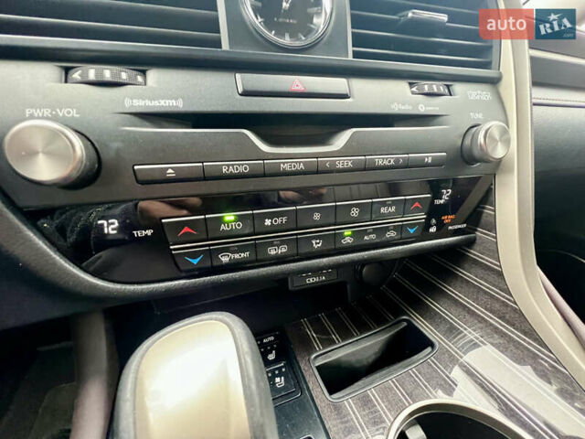 Белый Лексус РХ, объемом двигателя 3.46 л и пробегом 61 тыс. км за 55500 $, фото 64 на Automoto.ua