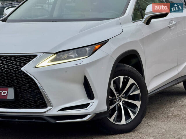 Белый Лексус РХ, объемом двигателя 3.5 л и пробегом 89 тыс. км за 39500 $, фото 61 на Automoto.ua