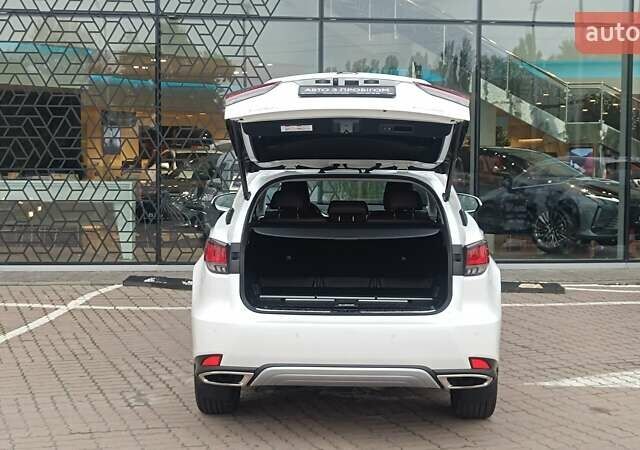 Лексус РХ 2019 в Киеве на Automoto.ua Белый Лексус РХ, объемом двигателя 2 л и пробегом 100 тыс. км за 40758 $, фото 9 на Automoto.ua