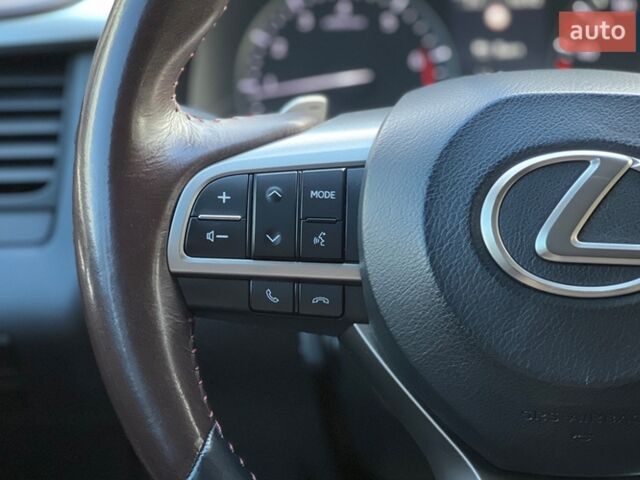 Белый Лексус РХ, объемом двигателя 2 л и пробегом 70 тыс. км за 47900 $, фото 14 на Automoto.ua