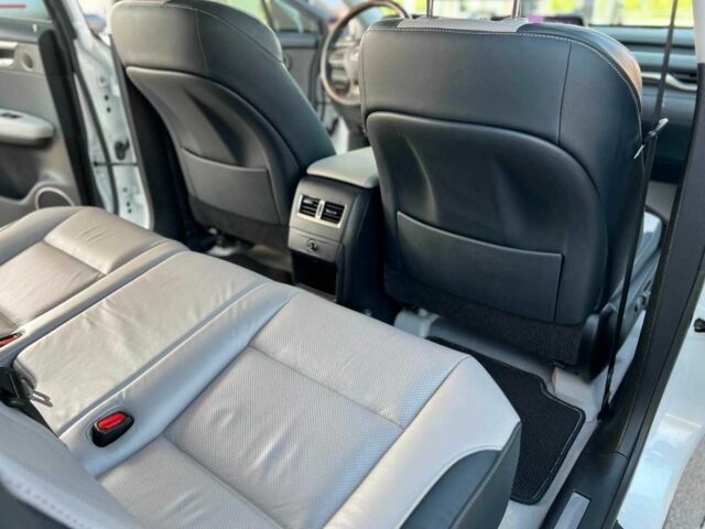 Білий Лексус РХ, об'ємом двигуна 3.5 л та пробігом 74 тис. км за 41000 $, фото 8 на Automoto.ua