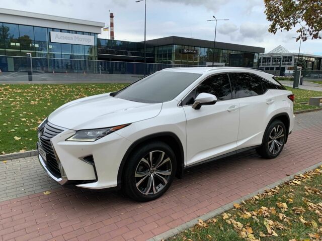 Лексус РХ 2019 у Дніпро (Дніпропетровську) на Automoto.ua Білий Лексус РХ, об'ємом двигуна 3.5 л та пробігом 122 тис. км за 38999 $, фото 2 на Automoto.ua