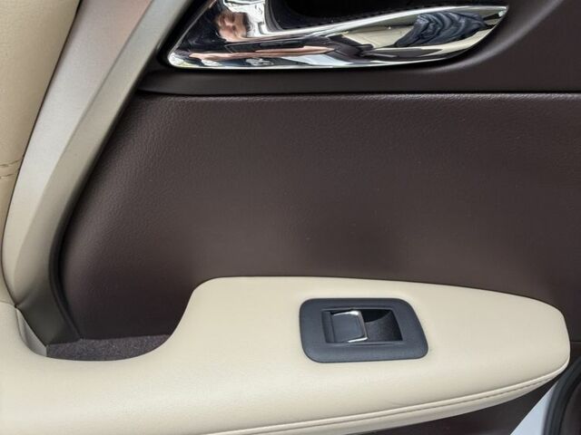 Лексус РХ 2019 у Софіївська Борщагівка на Automoto.ua Білий Лексус РХ, об'ємом двигуна 3.5 л та пробігом 77 тис. км за 44500 $, фото 11 на Automoto.ua