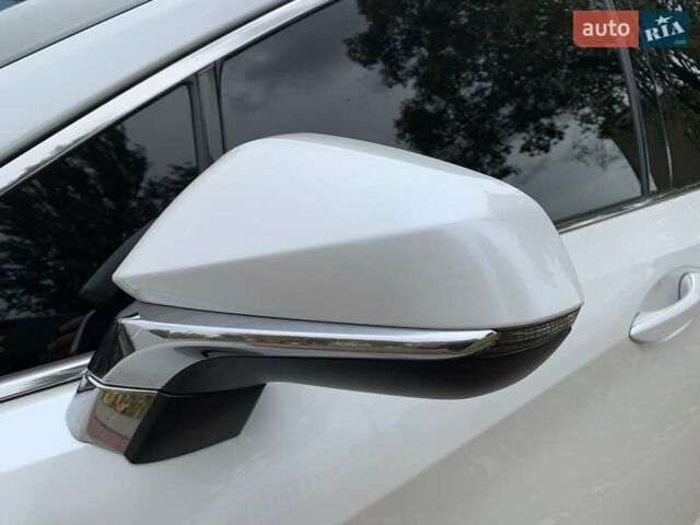 Лексус РХ 2019 у Дніпро (Дніпропетровську) на Automoto.ua Білий Лексус РХ, об'ємом двигуна 3.46 л та пробігом 122 тис. км за 38999 $, фото 16 на Automoto.ua