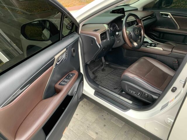 Лексус РХ 2019 у Дніпро (Дніпропетровську) на Automoto.ua Білий Лексус РХ, об'ємом двигуна 3.5 л та пробігом 122 тис. км за 38999 $, фото 7 на Automoto.ua