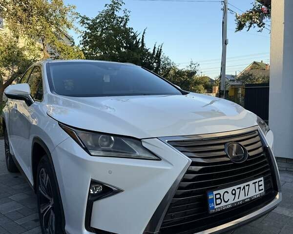 Белый Лексус РХ, объемом двигателя 3.46 л и пробегом 55 тыс. км за 35999 $, фото 1 на Automoto.ua
