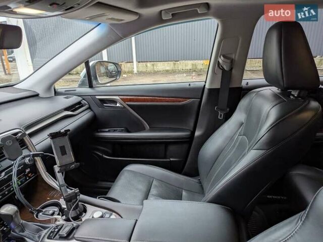 Белый Лексус РХ, объемом двигателя 3.46 л и пробегом 57 тыс. км за 42900 $, фото 23 на Automoto.ua