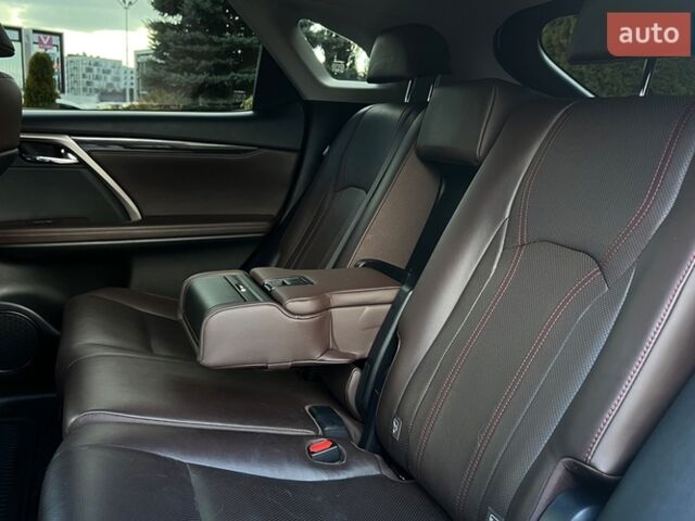 Белый Лексус РХ, объемом двигателя 2 л и пробегом 70 тыс. км за 47900 $, фото 31 на Automoto.ua