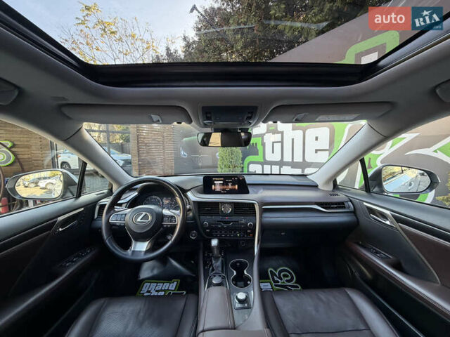 Белый Лексус РХ, объемом двигателя 2 л и пробегом 157 тыс. км за 33000 $, фото 17 на Automoto.ua